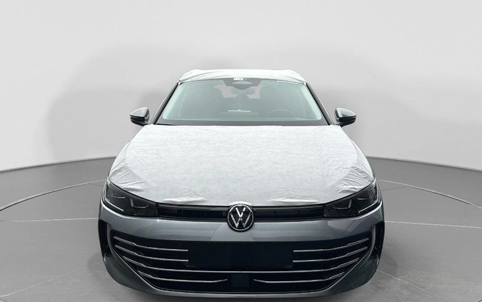 Volkswagen Passat cena 209180 przebieg: 1, rok produkcji 2024 z Lubaczów małe 326